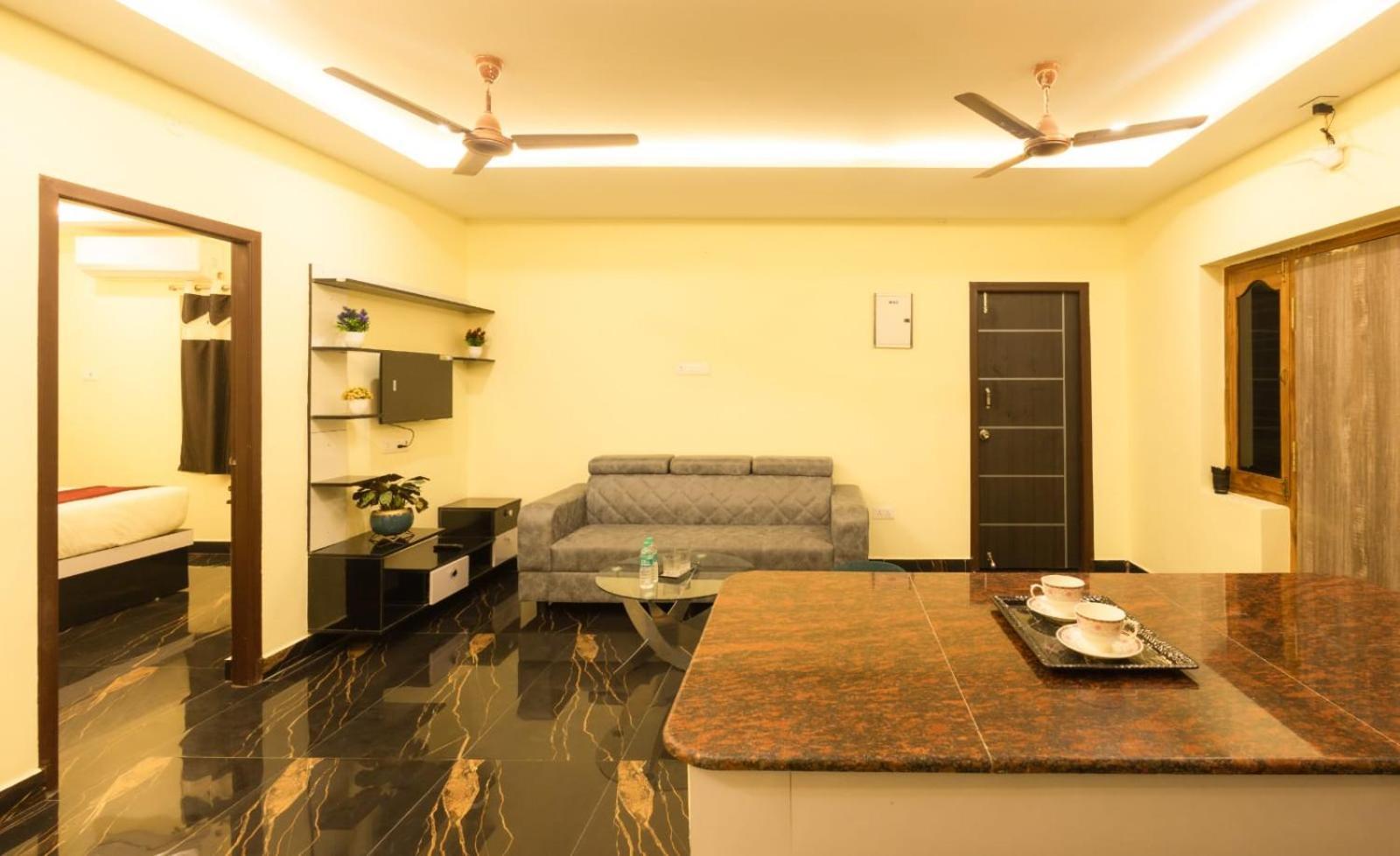 Beestay Hotels Elite Park Tirupati Room photo