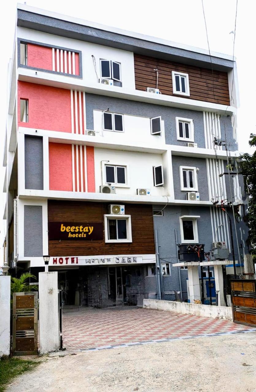 Beestay Hotels Elite Park Tirupati Exterior photo